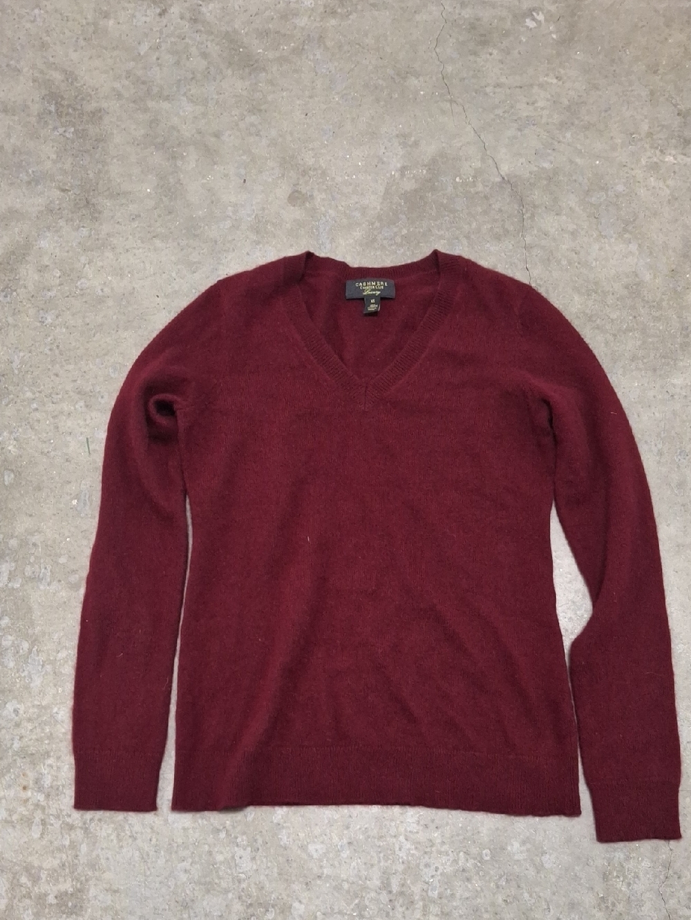 Charter Club Womens V-Neck Sweater in Deep Wine